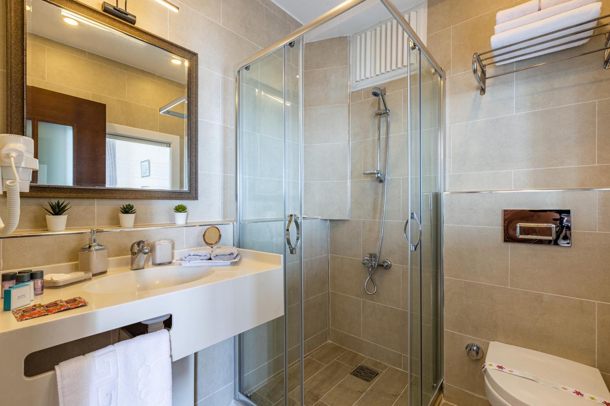 Menar Hotel&Suites -Old City Sultanahmet イスタンブール 部屋 写真